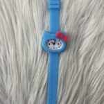 Reloj Kitty celeste
