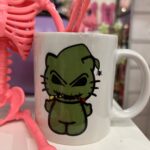 Taza Kitty Oogie Boogie