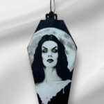 Colgante Ataud Vampira