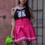 Pollera tablas fucsia con lineas