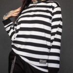 Camiseta Satana Negra y Blanca